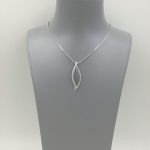 Open leaf necklace silver