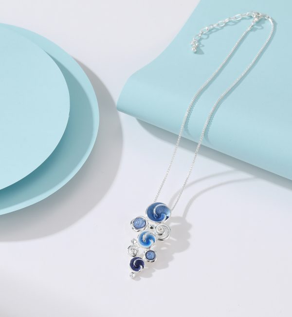 pretty blue swirl necklace
